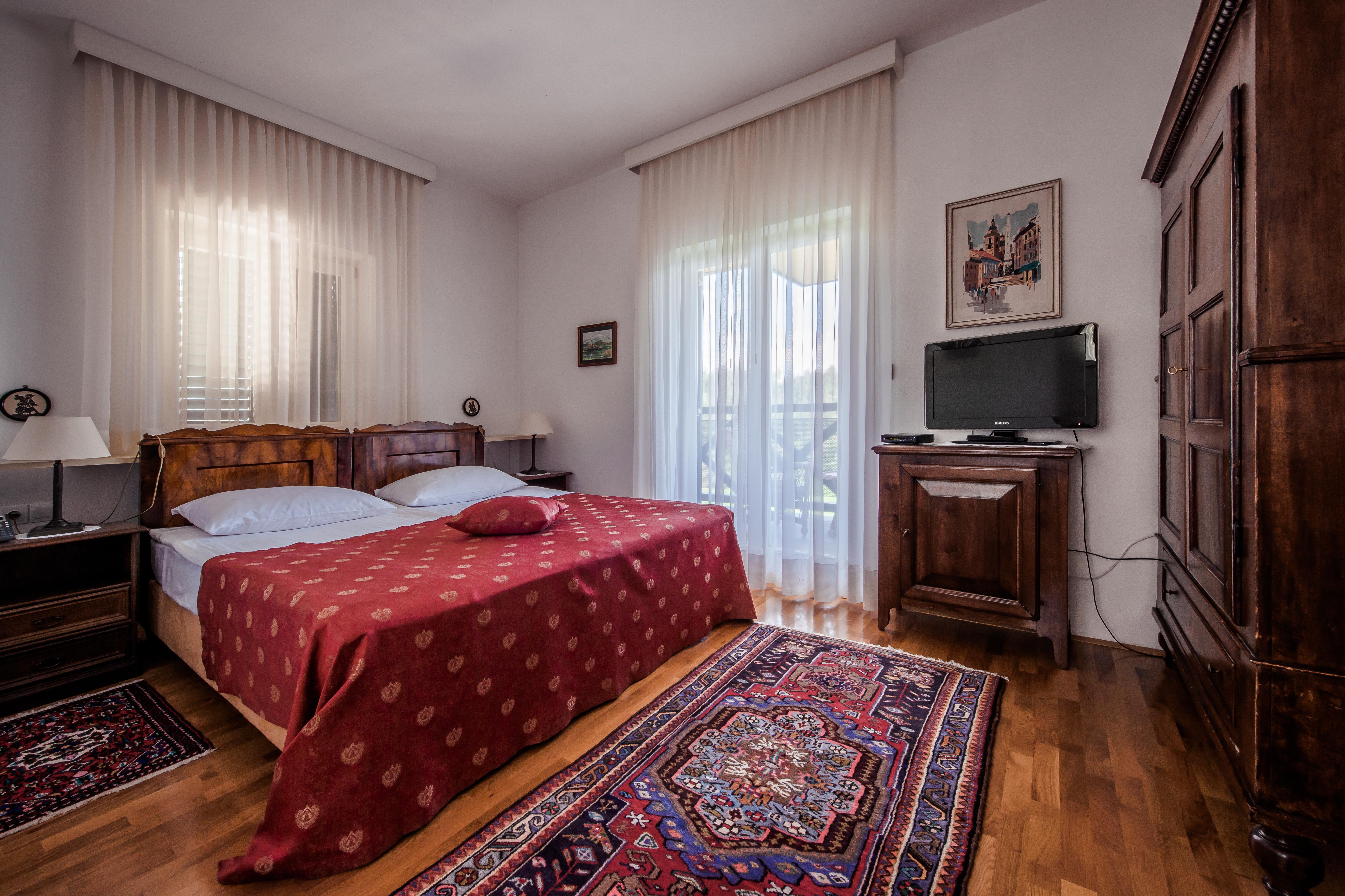 Triglav Hotel 4*