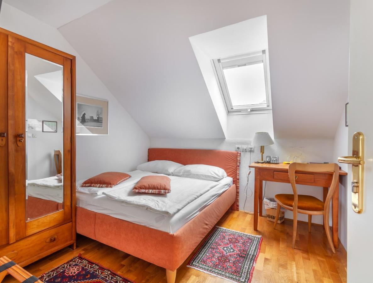 Triglav Hotel