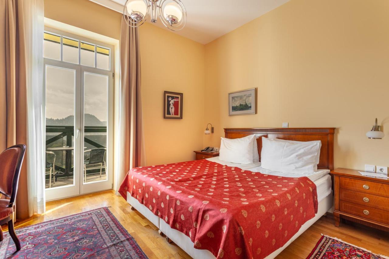 Triglav Hotel 4*